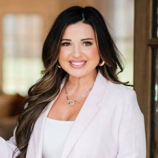 Ally Cain, Producing Sales Leader at Atlantic Bay Mortgage Group